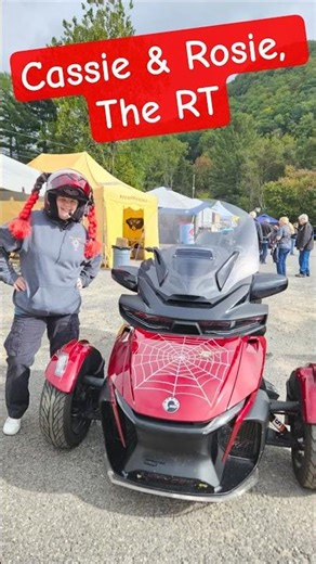 Chasing Down Cassie & Rosie, Can Am SPYDER RT! #youtubeshorts #shortsvideo #canamspyder