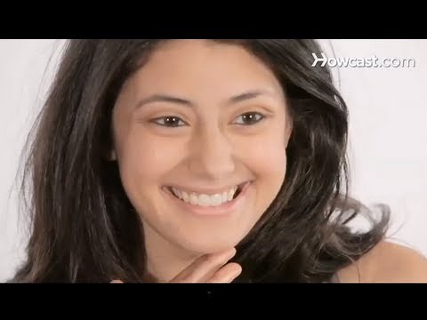 How to Apply Gold Eye Shadow | Makeup Tutorials