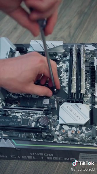 Pc noises #asmr #asmrsounds #pcbuilder #pcgamingsetup #pcgamer #pcgaming #asmrtiktoks #satisfying