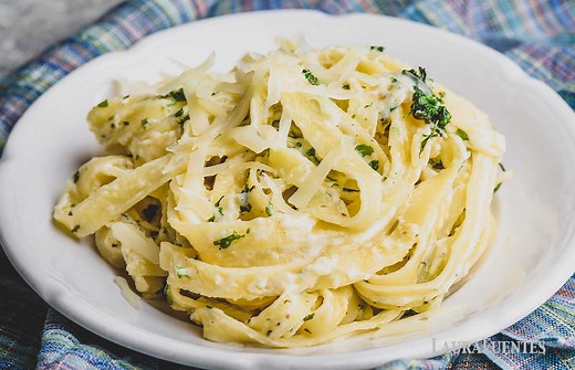 An Easy Alfredo Sauce Made With Morning Staple: Half & Half