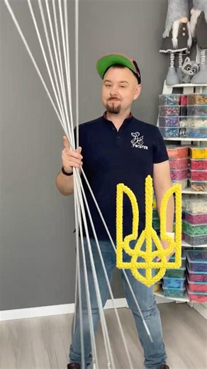 Ukrainian Trident Made from Balloons 🇺🇦🎈