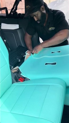 2025 Bronco in Tiffany Blue — Bold, Clean, Unmatched 😮‍🔥🔥