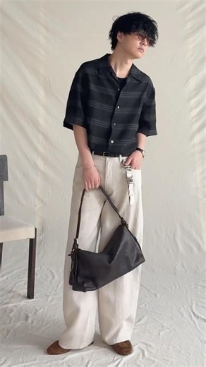 A sophisticated summer look through texture. Llife's sold-out bag is available for pre-order unti...