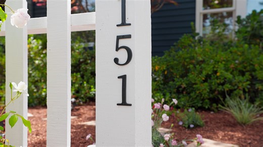 151 Lowell Avenue, Palo Alto - Presented by: Xin Jiang