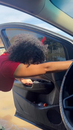 14K views · 418 reactions | Me tocó sacar el carro del agua #fblifestyle #contentcreator | Que Paja Podcast - QPP | Facebook