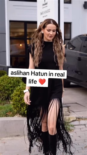 aslihan Hatun in real life ❤️ @Turkish Cast👑 @Turkish actor's #kurlusosman #funn #foruyou #viral #trending @Raja Khan @,zabi_BAD.BOY LIVE Por