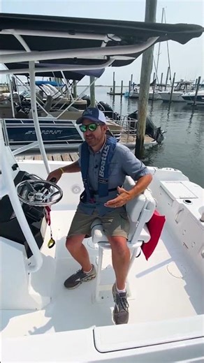 What is the Key to Docking Like a Pro?: Bridge Marina Boating Tip #shorts