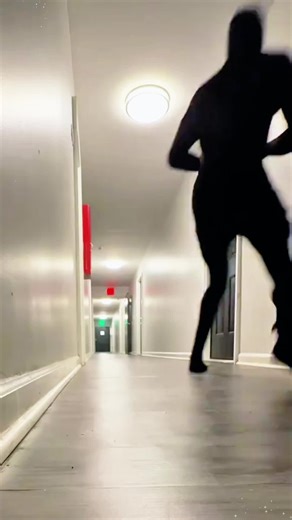 Funny Jump Scare Prank Reactions You Can't Miss