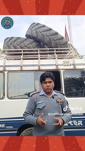Illegally Loding #mtmis #sargodhatrafficpolice #trafficwarden #trafficeducationaltube #foryou #overloading #10million #dlims
