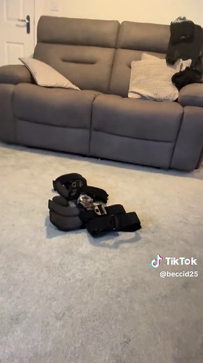 Navigating Life with a Leg Brace During Recovery