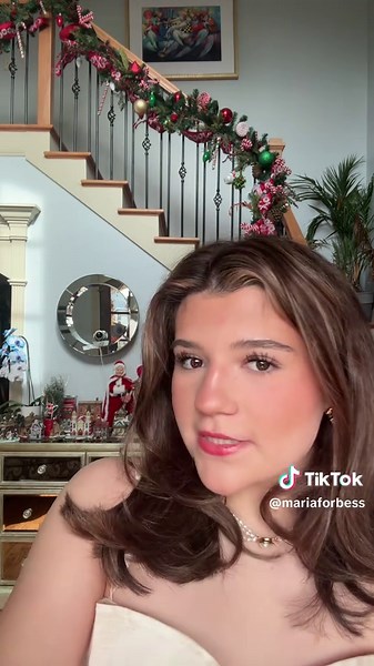 christmas pictures!! 🩵🩵#fyp #jesuslovesyou