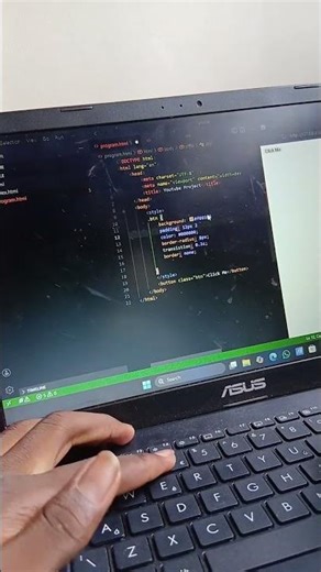 Stop Making Ugly Buttons #buildinpublic #ai #techstudent #programming