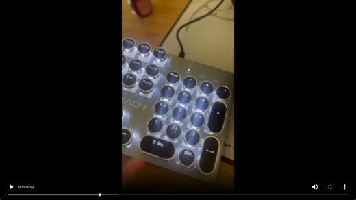 Watch Watch BEFORE buying this Beautiful keyboard that lights up on Amazon Live