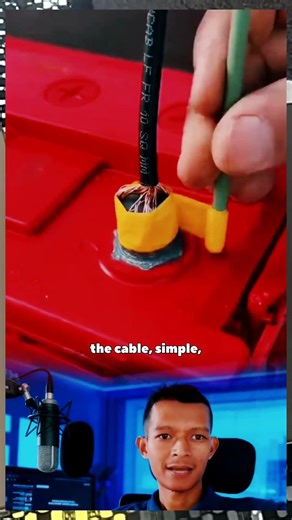 Fix Loose Battery Cable Using a Bottle Cap Simple DIY Trick #short #shorts #shortvideo