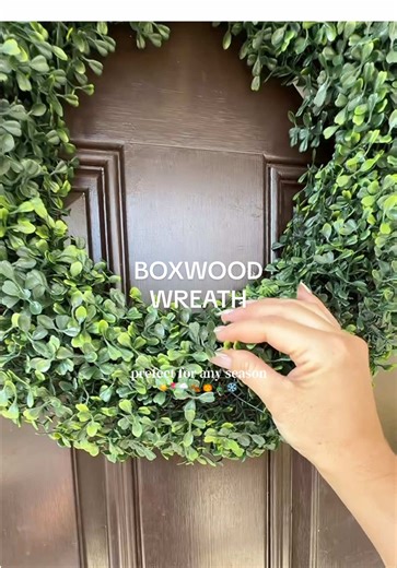 finally a front door wreath that works for every season ☀️ ❄️ 🍂 🌷 #yearrounddecor #doorwreath #frontporchdecor #wreath #greenish @QVC, Inc