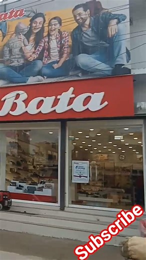 Beautiful travel view where nature speaks in silence. Fresh air, open roads, and peaceful view