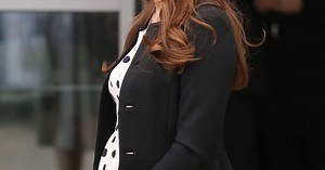 Grávida novamente, Kate Middleton investe em ondas marcantes