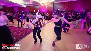 Franklin Diaz & Nerea Perez Rincon - social dancing @ Mambo City 5Stars --------------------- 📍Edition: 28th April-1st May / 2023 ---------- Organizers : Robert White & Jean White ------------- To follow the event, FB page : Mambo City IG : @mambocityuk --------- #salsacongress #salsa #dance #salsadancers #dancer #salsafestival #salsadancing #uk #london ---- Nerea Perez Rincon | Stardancevideo