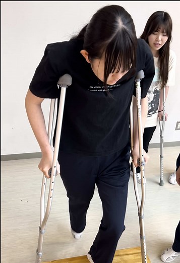 愛媛十全医療学院の理学療法士と作業療法士