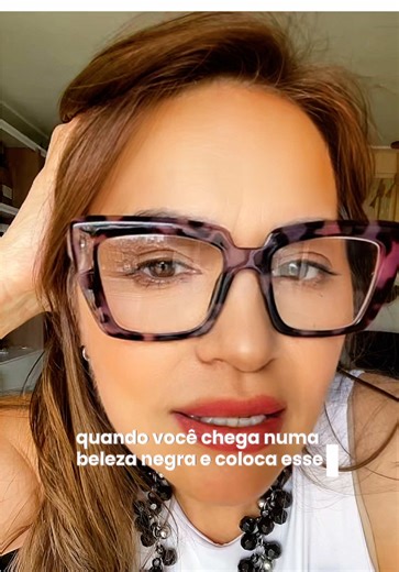 Óculos que rejuvenesce sem exageros #oculosdegrau #oculos #moda #modafemininaplussize #autocuidadofeminino
