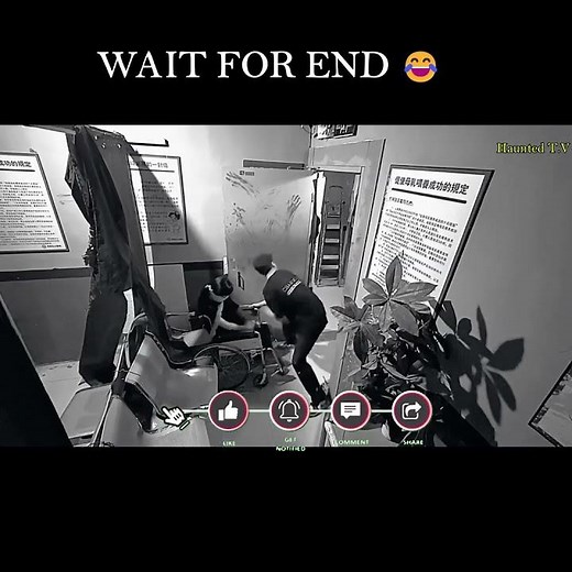 The #1 Haunted House Escape Trick That REALLY WORKS!