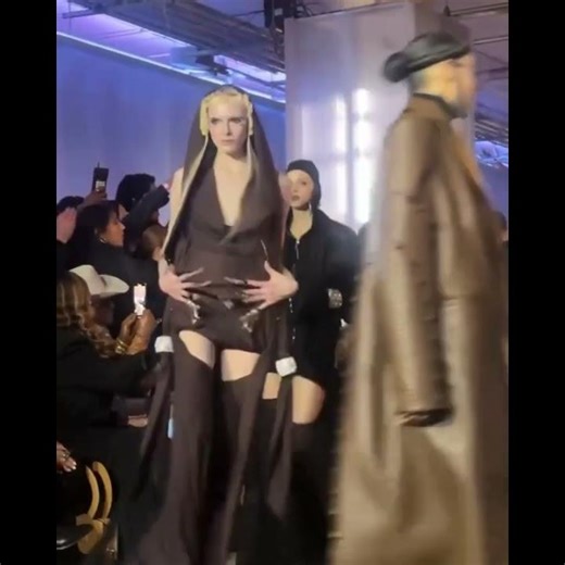 Hottest Fashion Show Trends | Stunning Runway Looks! 👗✨ #Shorts