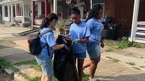 Harrisburg teens spend the summer cleaning up neighborhoods: ‘It does actually change my view’