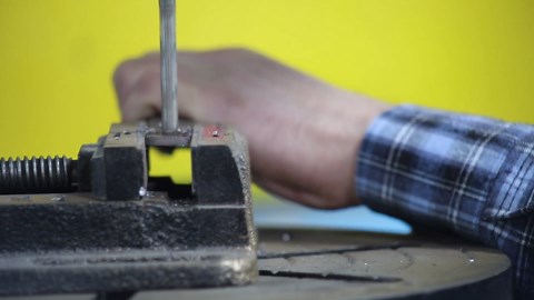 Top 2 homemade tools every handyman should have