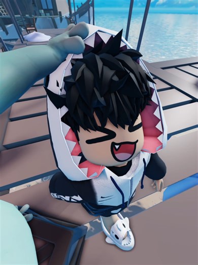 Cicaknya Naik Kotak di Roblox