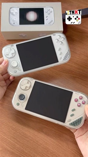 Miniloong pocket 1 in Grey and White😺 #litnxt #retrogaming #gaming #gamingconsole #retroconsole