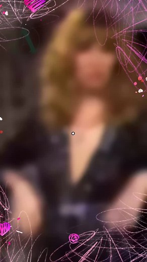 Amanda Lear: Donna Power, il senso dell umorismo... stellare!!@@ | Liza Stupu