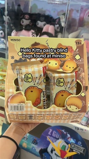 Hello Kitty pastry blind bag at miniso #hellokitty #sanrio #myminisousa #minisoambassador
