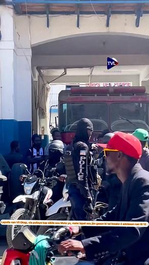 TV LACOURONNE : LIVE Lapolis nan Vil Okap, pi presizeman Polisye kap sikile sou moto nan tout vil la, mete labat sou 2 jèn gason sou moto ki tal tante bwake 2 Adolesan nan ri 12. Aksyon sa pase jodi Vandredi 21 Novanm 2025 la. | TV Lacouronne