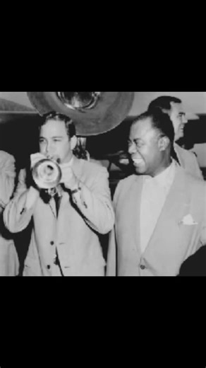 The voice of Jim Cullum, Jr. sharing a story about Louis Armstrong coming to perform at Trinity University in 1965. This recording is from a 1989 broadcast of Jim Cullum, Jr.’s radio show Riverwalk Jazz. Program #6: Super Satch: An American Hero, the music of Louis Armstrong. This week on Jazz Break at Noon, JJ is presenting five hand-selected Riverwalk Jazz episodes to air commemorating the legacy of the clarintest and his music. Tune in the rest of this week from 12pm-1pm to hear more of this 