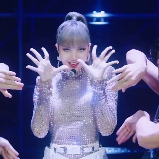 LISA LALISA Live Performance Highlights