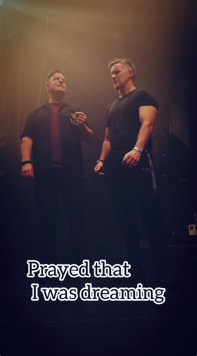 𝐁𝐞𝐡𝐢𝐧𝐝 𝐭𝐡𝐞 𝐖𝐚𝐥𝐥 - ꜱɪᴍᴏɴ ᴄᴀꜱᴇʏ & ᴊᴏʜɴɴʏ ʙʀᴀᴅʏ Recorded backstage while on tour in Germany @Johnny Brady Music Tracy Chapman’s 𝘽𝙚𝙝𝙞𝙣𝙙 𝙩𝙝𝙚 𝙒𝙖𝙡𝙡 — bringing fresh attention to a song whose message on domestic violence remains as important as ever. Honest, stripped back, and deeply moving. Big thanks to Nigel Connell for production. Mario & Mark Cahill for mixing 🙏🏼 Tracy Chapman 🤍 #tracychapman #fyp #viral #domesticviolence #music