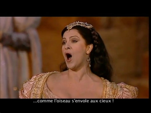 🎭 Happy World Opera Day! 🎶 Celebrating today with Gounod’s Roméo et Juliette! Opera is the most complex art form, combining music, drama and a dazzling visual performance. A complete symbiosis between the human voice of all artists, the choir, the orchestra, the conductor, the stage setting, the costumes and the backstage crew can touch the audience’s hearts for eternity ♥️ | Angela Gheorghiu