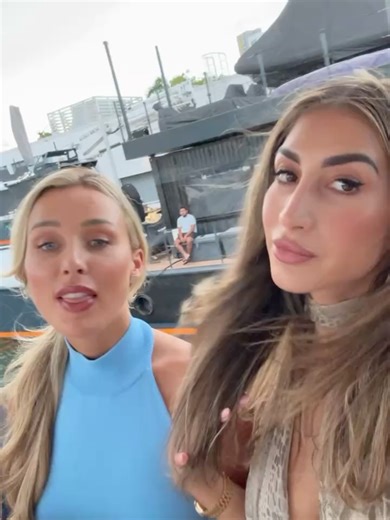 Kassidee Davis | REALTOR on Instagram: "Life lately with my ppl 💟"