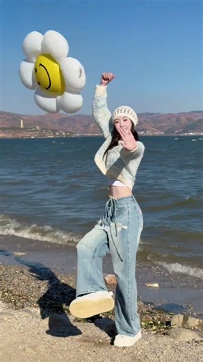 Breeze of Freedom at Erhai Lake - Diamond Tribe FlipJump YouthCreator KoreanPopCulture