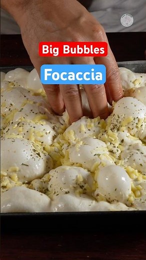 Focaccia big bubbles!!! Just rest the dough.