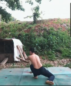 Using wooden sword practicing movement | Byaung Byan Lu Min