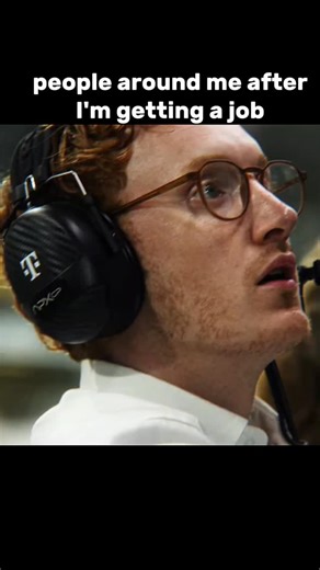 𝗰𝘂𝗿𝗶𝗼𝘂𝘀 𝗰𝗼𝗱𝗲𝗿 | The AURA☠️ . . . . . #firstjob #coding #coders #it #softwaredeveloper | Instagram