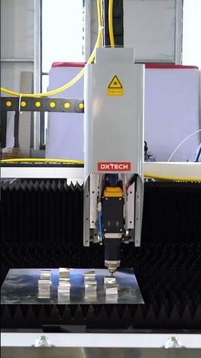 DXTECH EL-Series 3000w Efficient Fiber Laser Cutter with Exchange Platform
