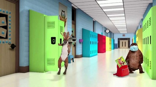 Lunchables TV Spot, 'Jackie and Platy Wear Face Masks'