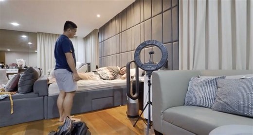 Cong TV Vlog Goes Viral, Male Vlogger "Sets The Bar Higher"