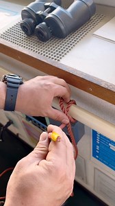 The constrictor knot is one of the most effective binding knots. Simple and secure, it is a harsh knot that can be difficult or impossible to untie once tightened. It is made similarly to a clove hitch but with one end passed under the other, forming an overhand knot under a riding turn. #everyone #fblifestyle #reelsfb #reelsvideo #fbreelsfyp #fyp #TopFans #topfansfollowers #fbreels #topfanbadge #topfanbadge #howto #reelsfype #reelsfb #fb #foryou #camping #rope #tutorial #tips #tiktok #Outdoors 