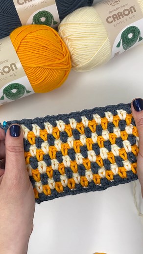 Linen Stitch Linen stitch may be simple but it creates a beautiful texture. It looks especially great when using multiple colors. ———————— Shop the yarn Caron Simply Me: https://bit.ly/4k1a5d8 Tools: Susan Bates Silvallume 5 mm crochet hook | Yarnspirations