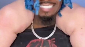 Inside Scoop: Kelsey Lawrence and Her Short-Lived Romance on Fan Bus