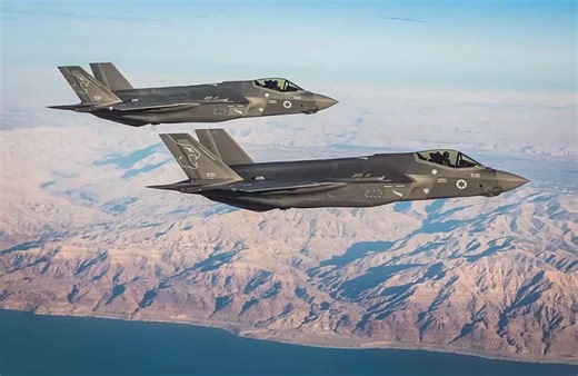 Israel strikes two Iranian fighter jets at Tabriz airport | News.az