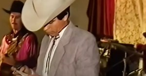 Singer kidnapped and executed after performance after chilling note on stage